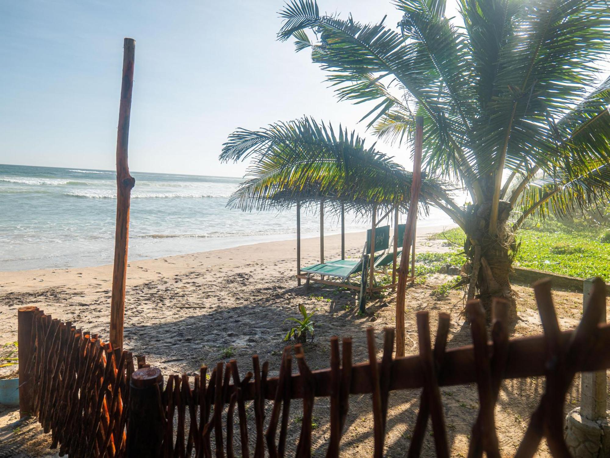 Amaya Beach Hotel Dikwella 外观 照片
